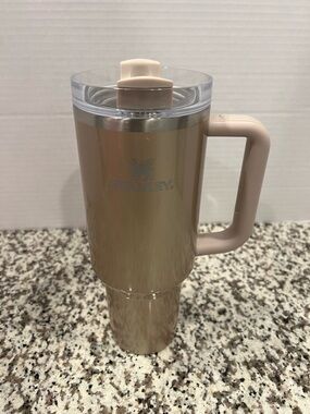 Stanley Metallic Gold Tan Shimmer Travel Mug with Handle New 40 Oz